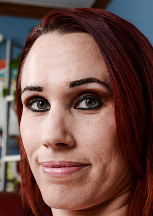 18 year old female boxer Sabrina Blond covers up her naked tits